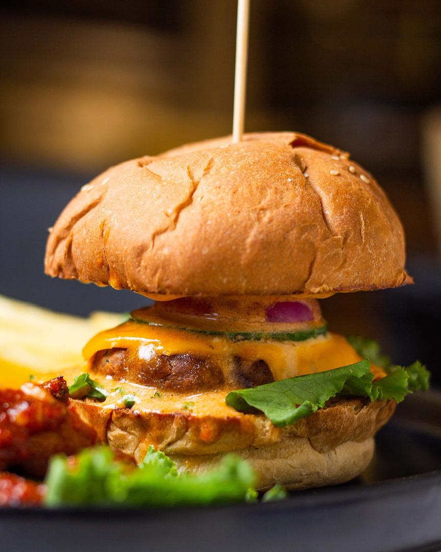 Chiken Burger with Fries